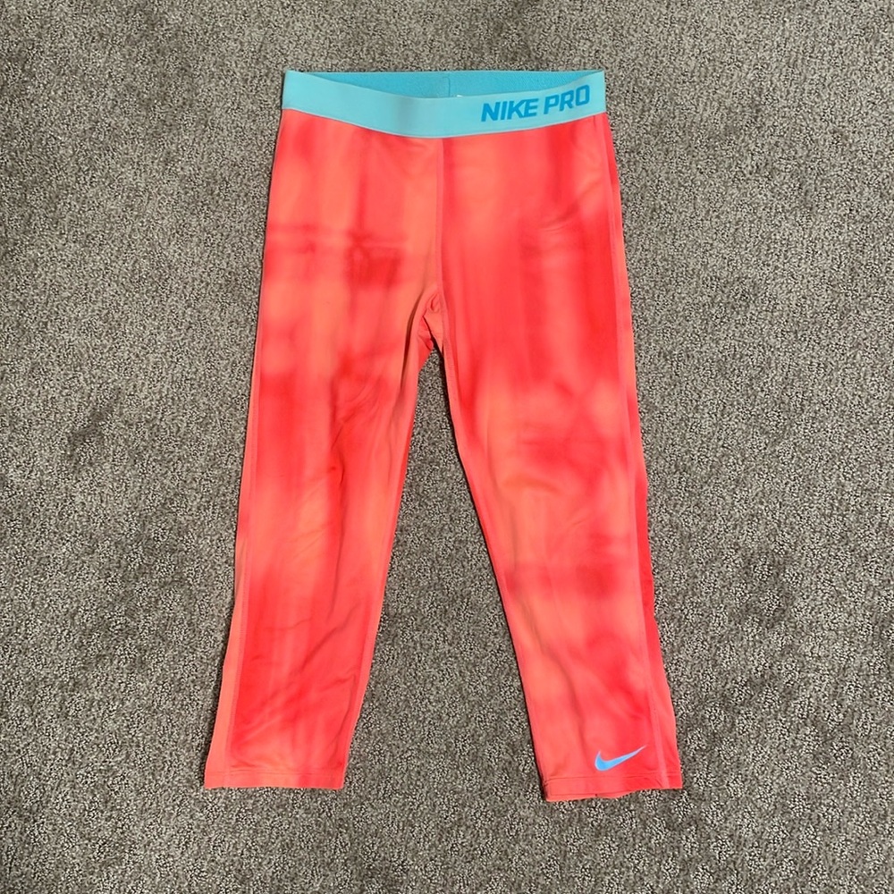 Nike Pro 3/4 Dri-Fit Leggings | XL Girl’s | Pink & Blue
